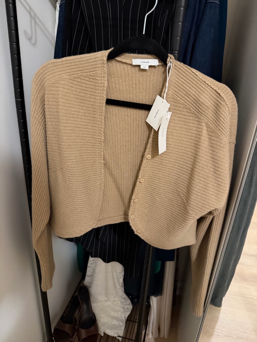 Vince Cropped Ribbed Cardigan in Camel Tan